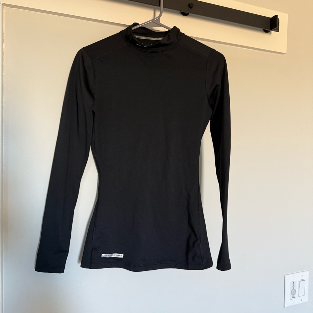 Under Armour Women's Black Long Sleeve Tee Mock Neck Cold Gear